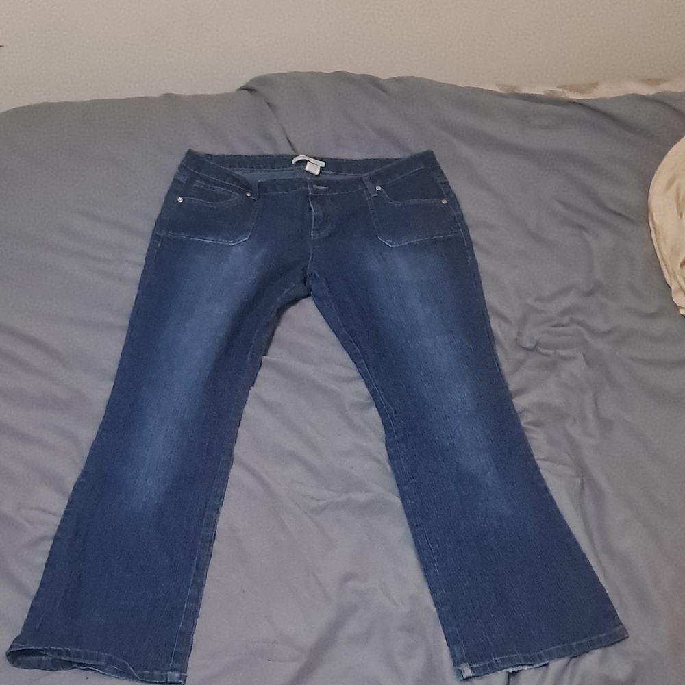 No Boundaries Blue Flare Wide Leg Jeans with Vintage Charm
